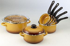 MARMITE 28 EMAIL MARRON SUPPRIME