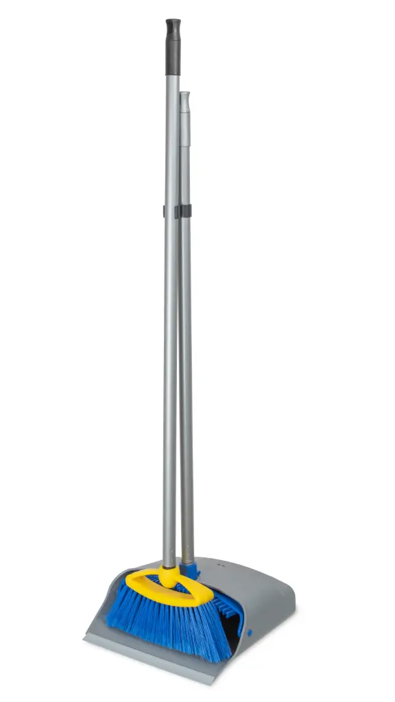 PELLE  + BALAYETTE GEANTE NOUVEAU