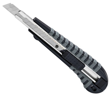 [0015504] CUTTER AUTOBLOQUANT PRO 9MM SC 0151-09